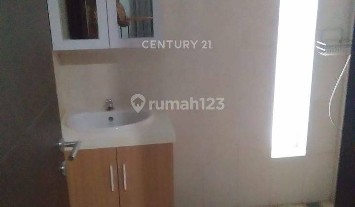 Disewakan Rumah Fully Furnished 2 Lantai Di Graha Raya SC13658 2