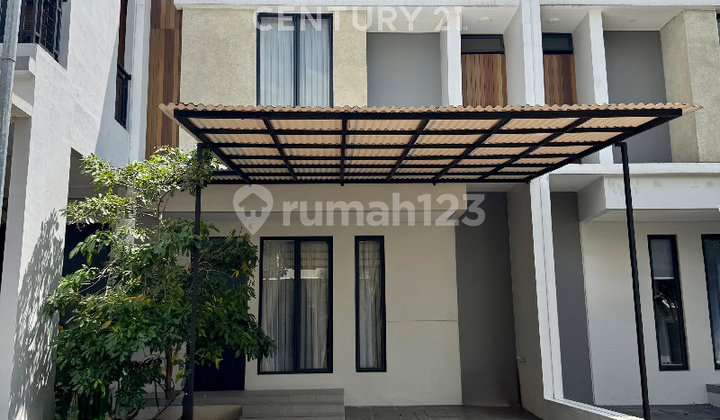 U Ville House Bintaro Near Upj, Jurangmangu Station, Bxc Ny17622 U Ville House Bintaro Near Upj, Jurangmangu Station, Bxc Ny17622