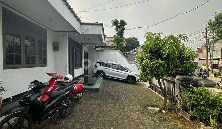 Rumah Tepi Jalan Raya Joe Jagakarsa Cocok Utk Resto / Kost2an 1