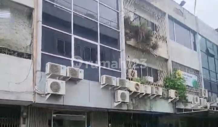 Termurah Ruko 4 LT Sebelah Atrium Senen Jakpus Furnish