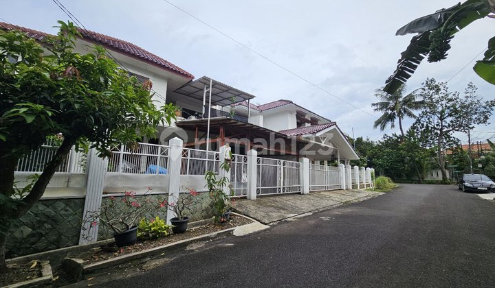 Rumah Harga Murah Dalam Komplek Elite Di Cinere