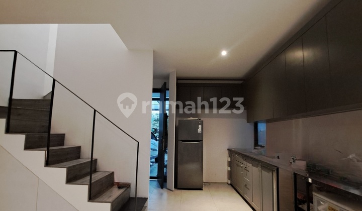 3-Bedroom Move-In Ready House in Yve Habitat Limo, Near Toll Road