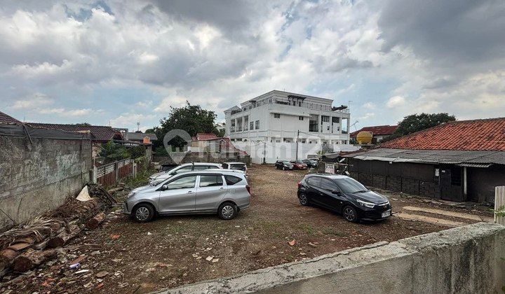 Dijual Rumah Hitung Tanah Di Gandaria, Dekat Terogong