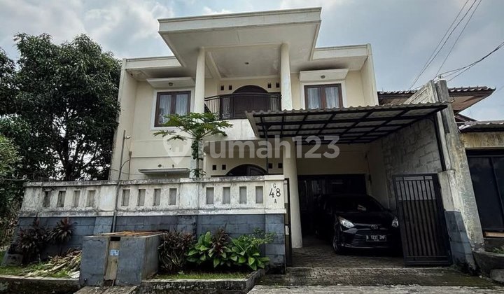Rumah Dengan Layout Lega Dalam Komplek Timah, Margasatwa
