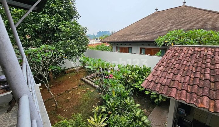 Spacious House in a Complex Near Brigif Toll Road. 2