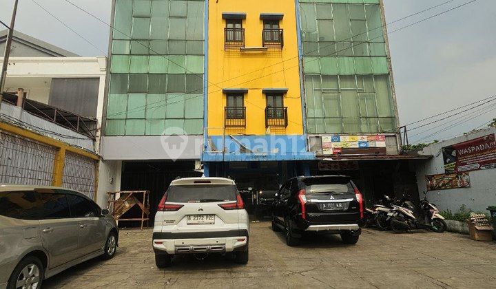 Dijual Ruko Lokasi Pinggir Jalan Dekat Lebak Bulus Dijual Ruko Lokasi Pinggir Jalan Dekat Lebak Bulus