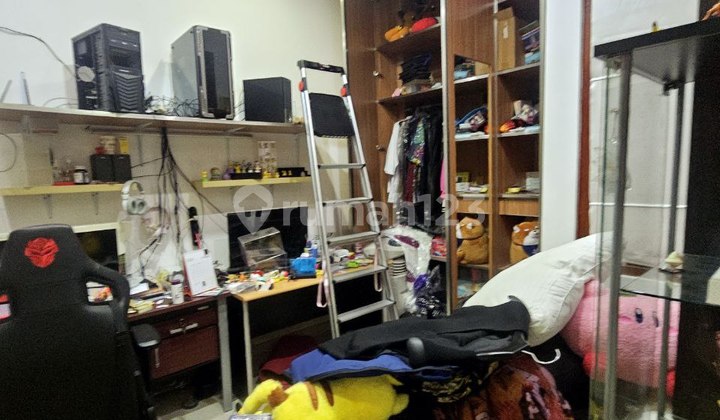 Dijual Ruko Lokasi Pinggir Jalan Dekat Lebak Bulus