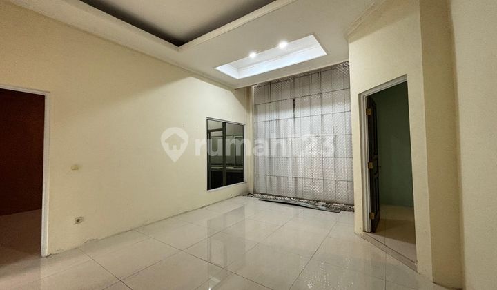 Dijual Rumah Luas 160 Di Komplek Mega Cinere, Dekat Living Plaza