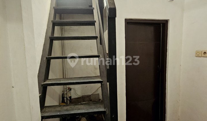 Single Storey Hot House in Mega Cinere Complex 2