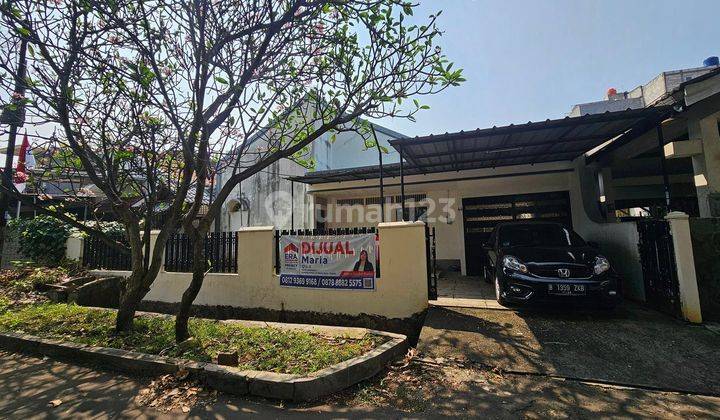 Rumah 1 Lantai Lokasi Mega Cinere, Dekat Living Plaza 1