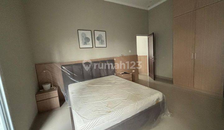 kamar tidur rumah baru renovasi 2 lantai