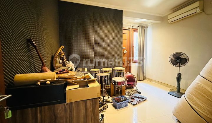 Single Story House Good Price In Bukit Cinere Indah Complex, Cinere 2