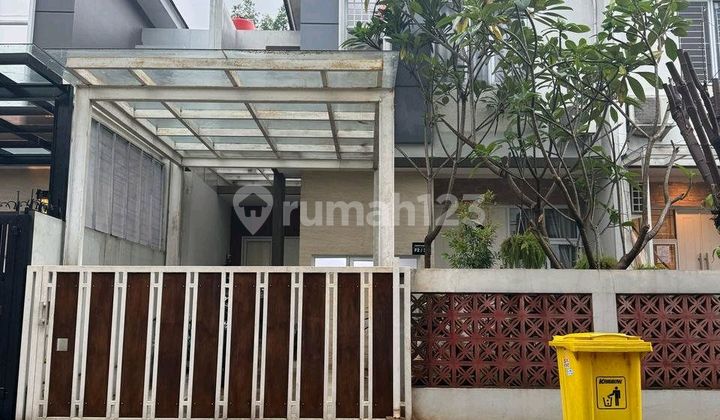 For Quick Sale 105 Square Meter House in Cinere Park View, Near Toll Road For Quick Sale 105 Square Meter House in Cinere Park View, Near Toll Road