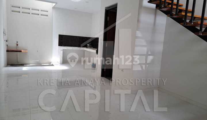 Minimalist Comfortable New House Ready to Occupy in Leuwisari 2