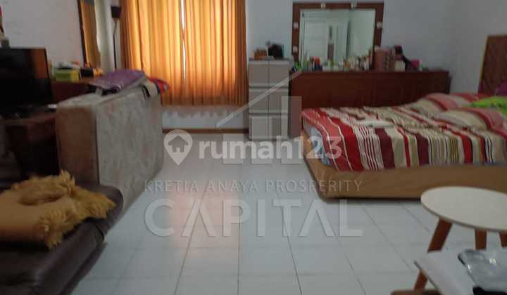 Comfortable and Fresh Residence with Good Air Circulation in Setiabudi Regency 2