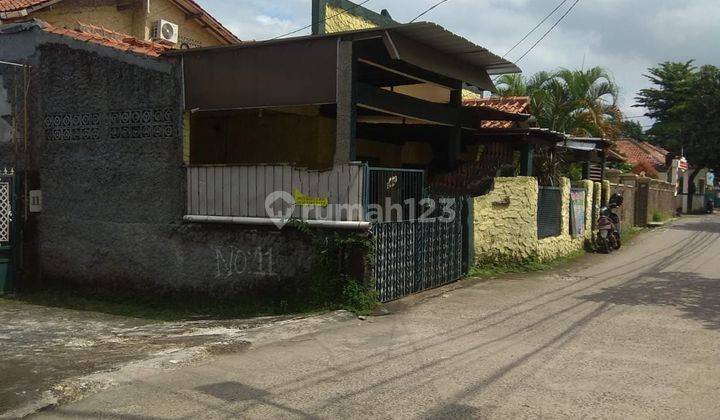 Rumah Gaya Klasik Di Cirendeu  1