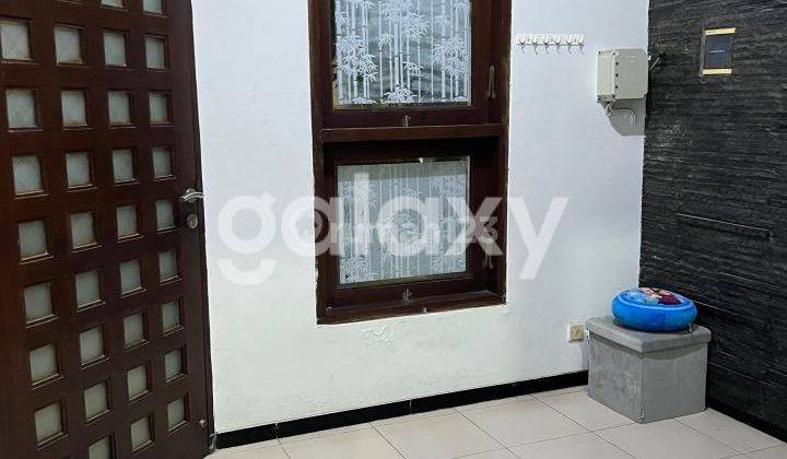 Rumah 2 Lantai Daerah Ketintang Selatan Surabaya Selatan 2