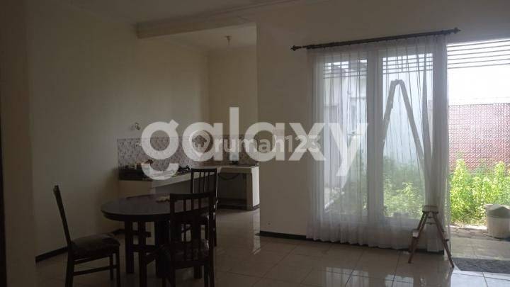 Rumah 1 Lantai Daerah Ketintang Selatan Surabaya Selatan 2