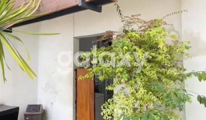 Rumah Klasik 1 Lantai Daerah Raya Darmo Surabaya Pusat 2