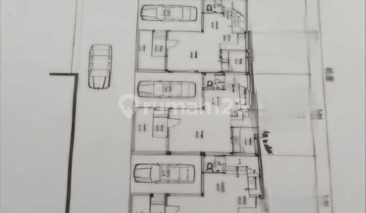 Rumah Grand Kuwukan 2, Surabaya - Minimalis, Hadap : Timur & Selatan 2