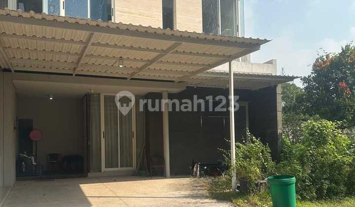 2 Lantai Rumah Grand Palais Wisata Bukit Mas 2 di Surabaya Barat