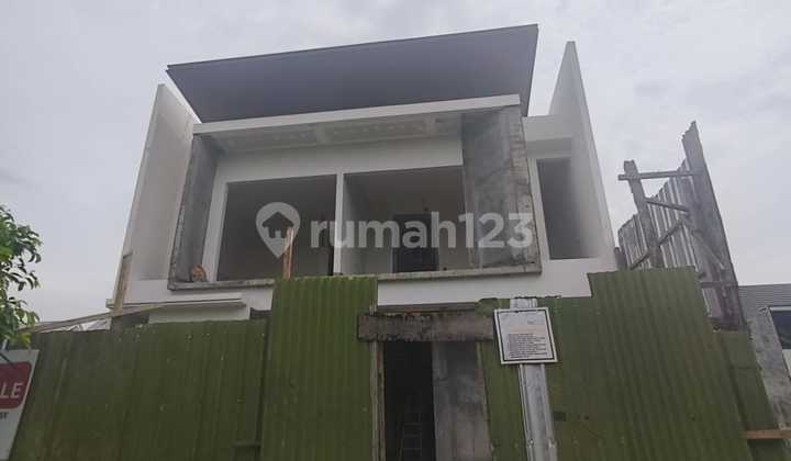 Minimalist Grass House Woodland Citraland Utama