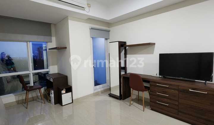 Semi-Furnished Apartment Grand Sungkono Lagoon 9th Floor Semi-Furnished Apartment Grand Sungkono Lagoon 9th Floor