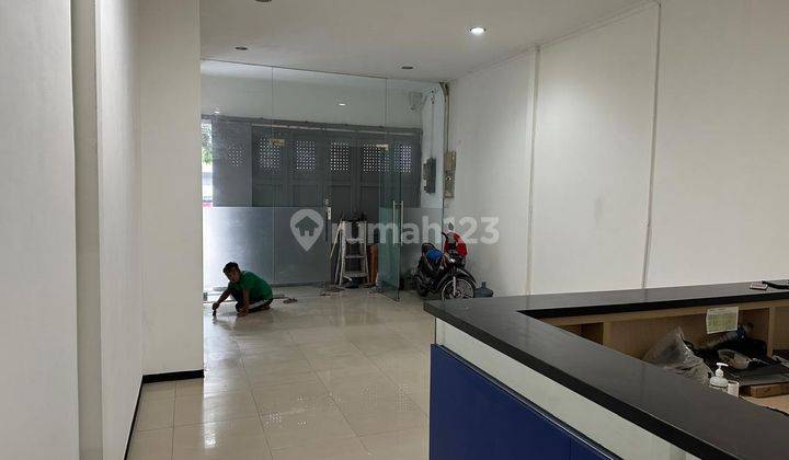 Disewakan Ruang Usaha 3 Lantai Bagus Lokasi Strategis Siap Cuan 1