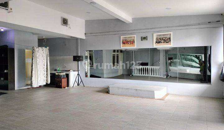 Jual Ruko Lokasi Strategis Tengah Kota Bandung Siap Huni 2