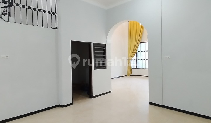 Dijual Rumah Baru Renovasi, Siap Huni di Ngagel Wasana 2