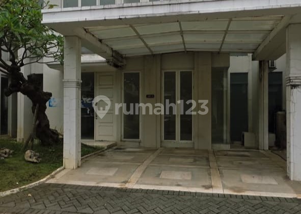 For Sale: Grand Pakuwon South Victoria 2-Story House Surabaya For Sale: Grand Pakuwon South Victoria 2-Story House Surabaya