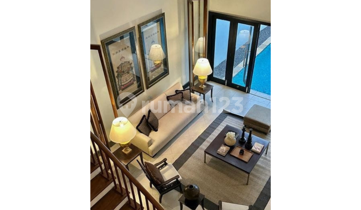 For Rent Luxury House with Private Pool in Graha Family, West Surabaya