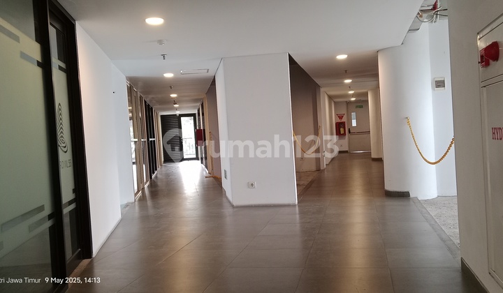 Sell Office Unit The Royal 55 Office Tower, Royal Residence Wiyung