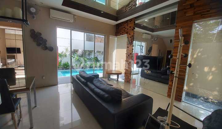 Dijual Rumah Forest Mansion Full Furnished + Private Pool