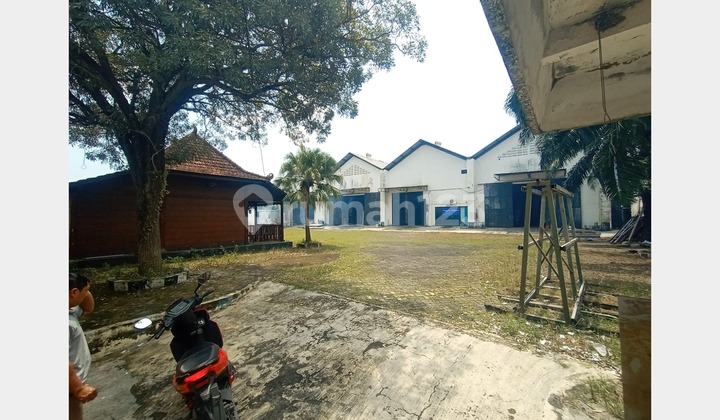 For Sale Land and Building on Keputih Tegal Street, Surabaya