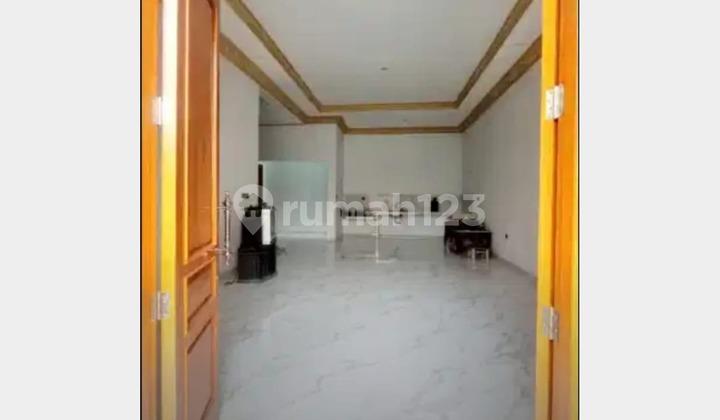 Dijual Cepat Rumah 2 Lantai Siap Huni di Manyar Rejo 2