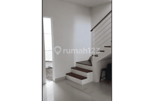 Rumah Cluster Modern, Dekat Dengan Akses Utama 2