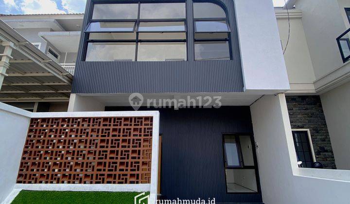 Rumah Modern Minimalis 2 Lantai Dijual Pusat Kota Malang, P20052 1