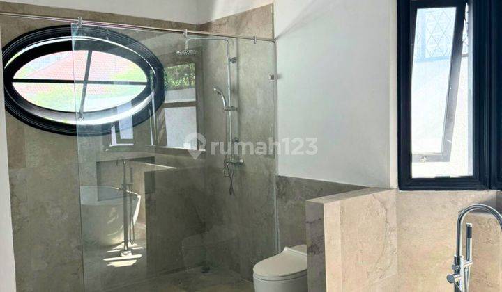 Jual Atau Sewa Rumah Mewah Baru Renov, Modern Minimalis Cakep Ada Kolam Renang di Permata Hijau Sekuriti 24 Jam 2