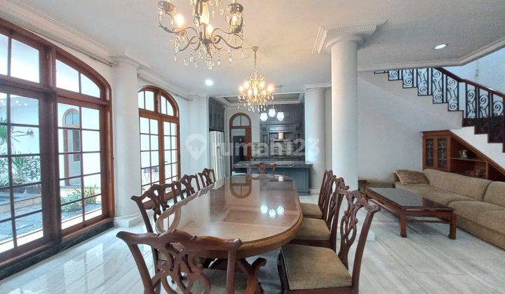 Luxurious Full Furnished House di Bilangan Elite Menteng di Lokasi Yang Nyaman Dan Asri 2