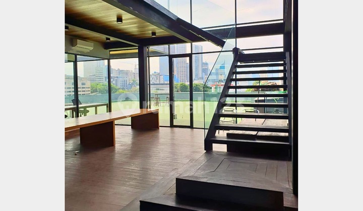 Gedung dengan interior cantik di Lokasi strategis, Dekat Thamrin Gedung dengan interior cantik di Lokasi strategis, Dekat Thamrin