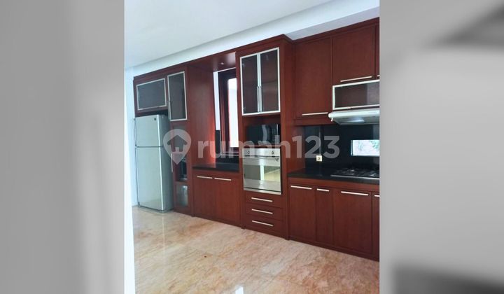 Modern House in Permata Hijau, with Swimming Pool, One gate security Modern House in Permata Hijau, with Swimming Pool, One gate security