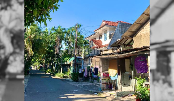 Rumah Hitung Tanah di Permata Hijau, Lokasi Elit Jaksel, Lingkungan Nyaman 2