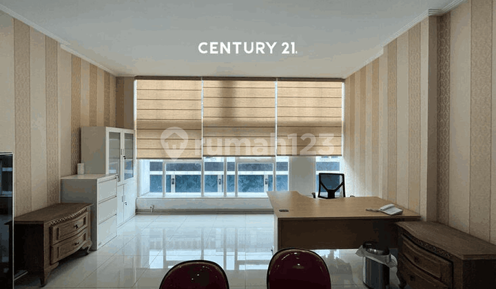 Ruko Icon City 3 Lantai Siap Pakai di Delta Mas Cikarang Ruko Icon City 3 Lantai Siap Pakai di Delta Mas Cikarang