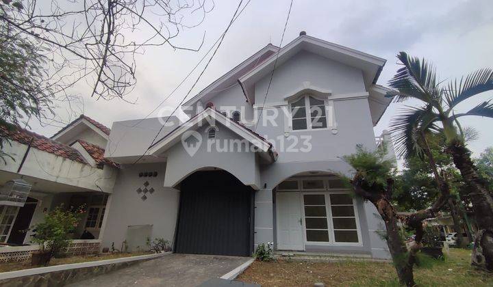 Rumah 2 Lantai Siap Huni Di Pinus Hijau, Meadowgreen  1