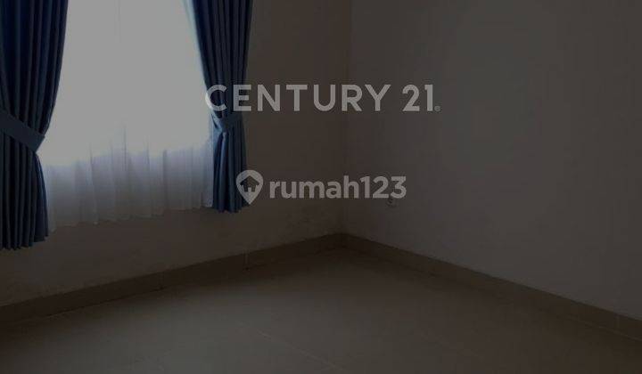 Rumah 2 Lantai Grand Taruma Karawang Barat 2