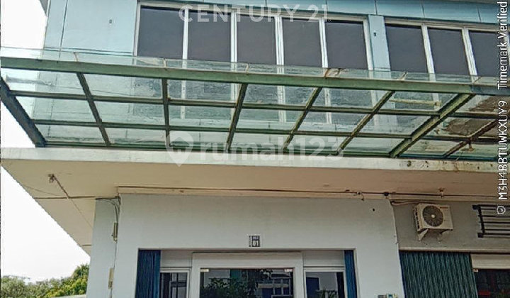 Riverview Boulevard 4 Story Hook Ready-to-Use Shop House in Grand Wisata 1