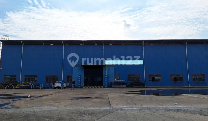 Strategic Ready-to-Use Indoor Warehouse at KM 19B Tambun Rest Area Strategic Ready-to-Use Indoor Warehouse at KM 19B Tambun Rest Area