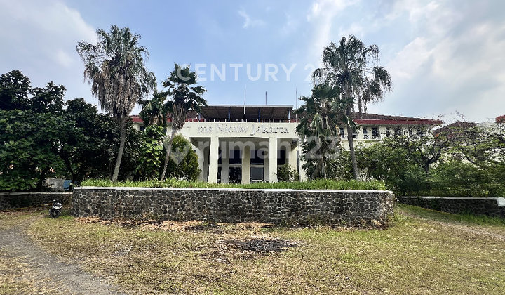Main Building for Islamic Boarding School Training in Cikarang