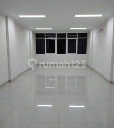 Disewakan Ruko Ruby Sumarecon Bekasi 2